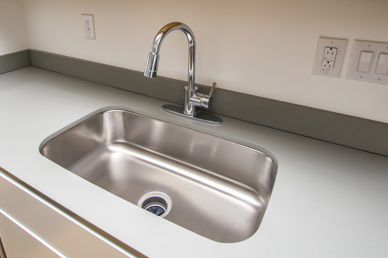 Kitchen-Sink-Ideas-for-Maximising-Utility-5-1536x1024.jpg